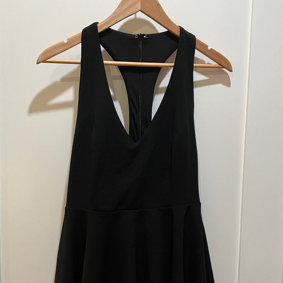 Lulu's large women’s Black Sleeveless Midi Dress - Picture 9 of 16